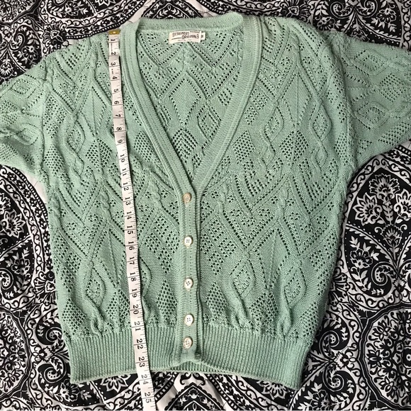 Vintage Designer’s Originals Short Sleeve Cardigan Button Down Front - Picture 6 of 6